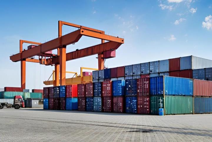 Partage de conteneur maritime France